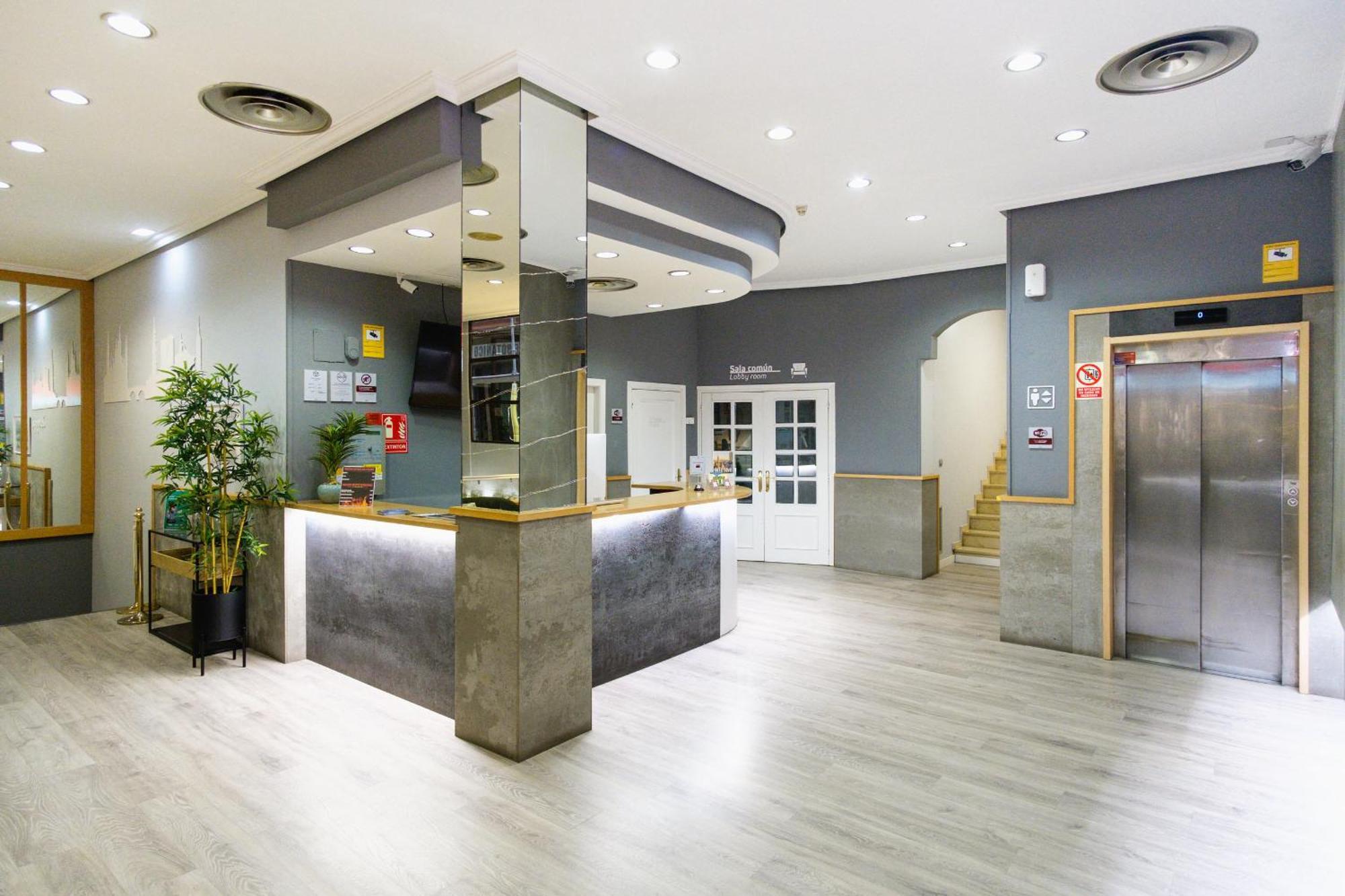 Vtz Hotel El Principe Saragossa Zewnętrze zdjęcie