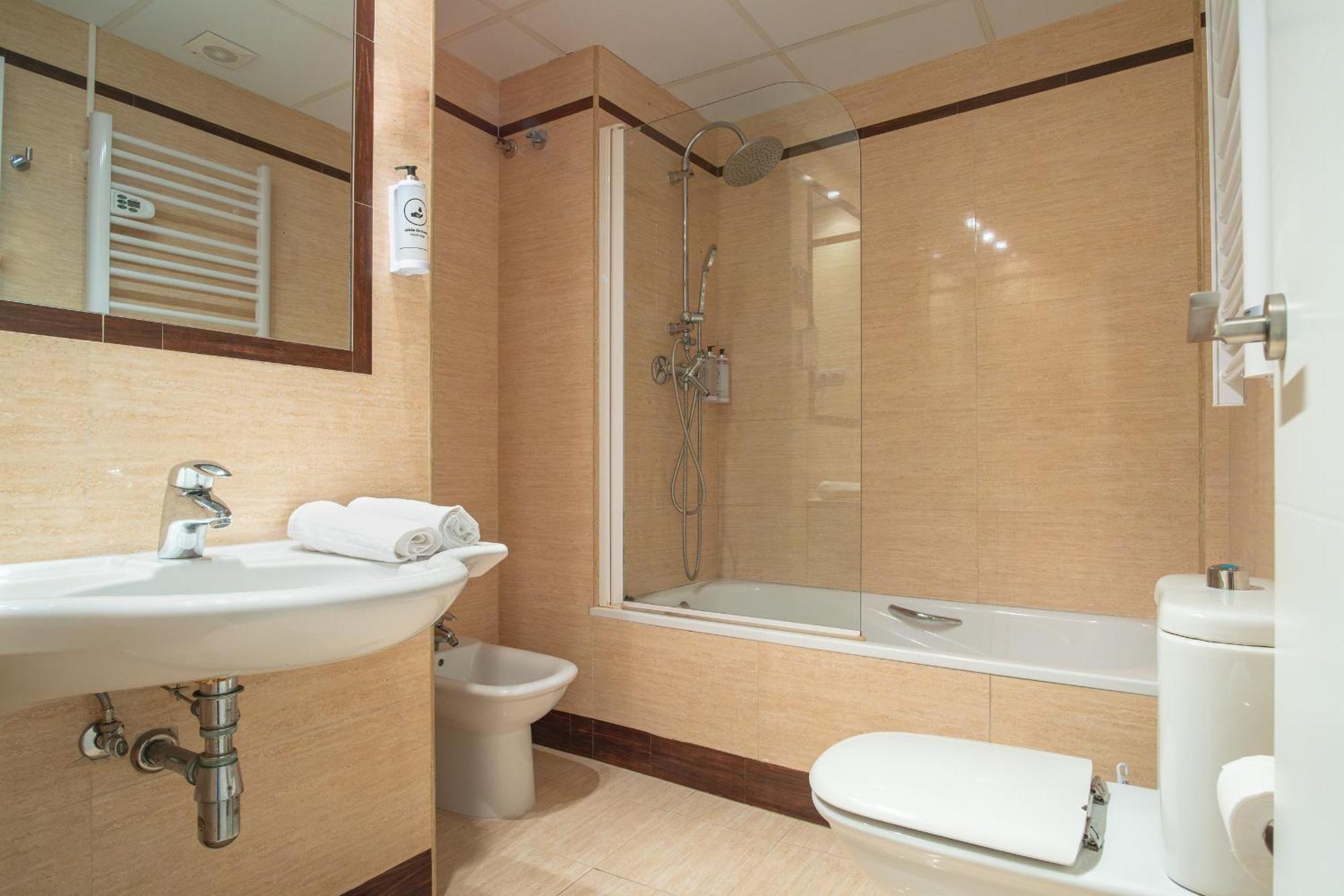 Vtz Hotel El Principe Saragossa Zewnętrze zdjęcie
