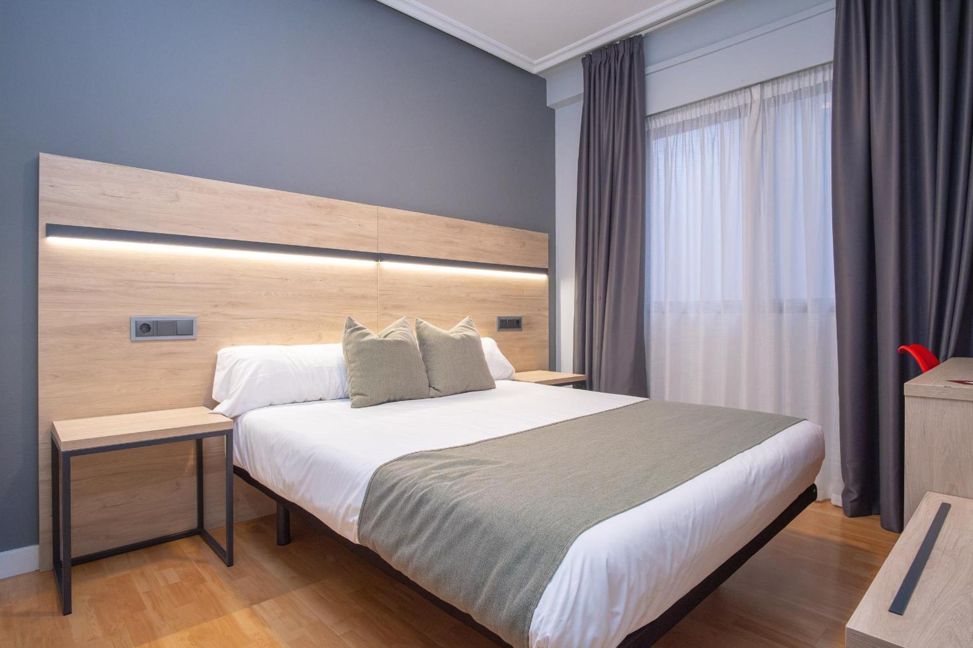 Vtz Hotel El Principe Saragossa Zewnętrze zdjęcie