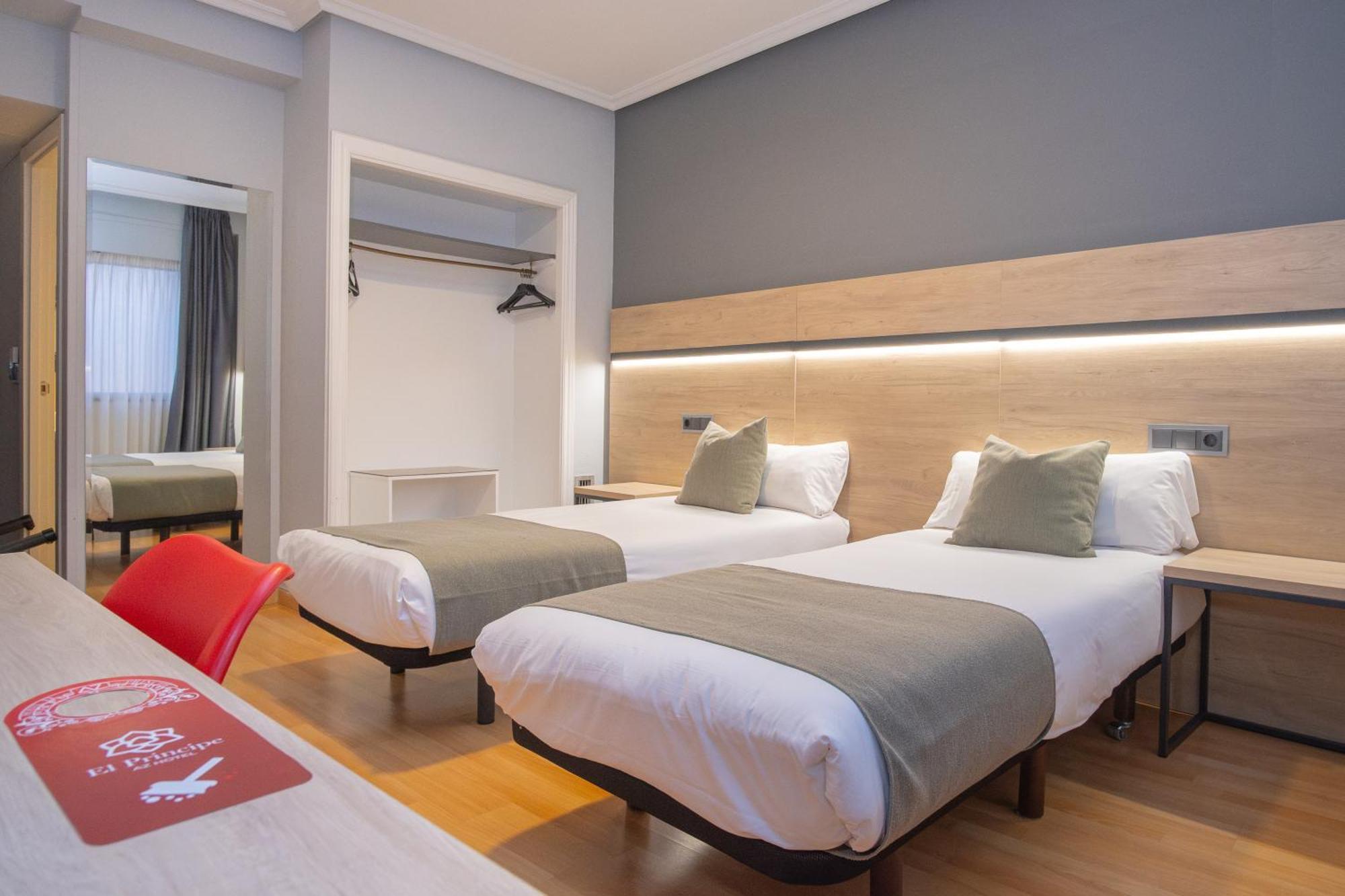 Vtz Hotel El Principe Saragossa Zewnętrze zdjęcie